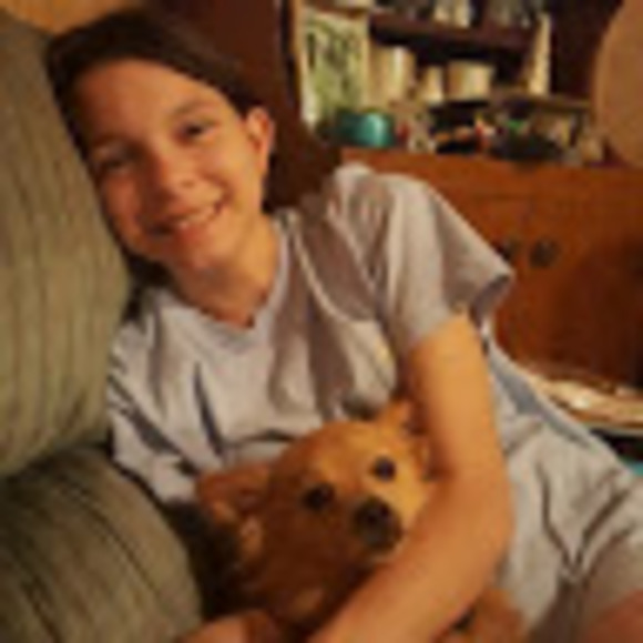 Meet your Posher, Katie - Picture 1 of 1